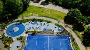 Familjebostäder Bergsjön Göteborg – utegym från Omnigym