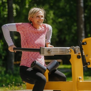 seated dip for seniors